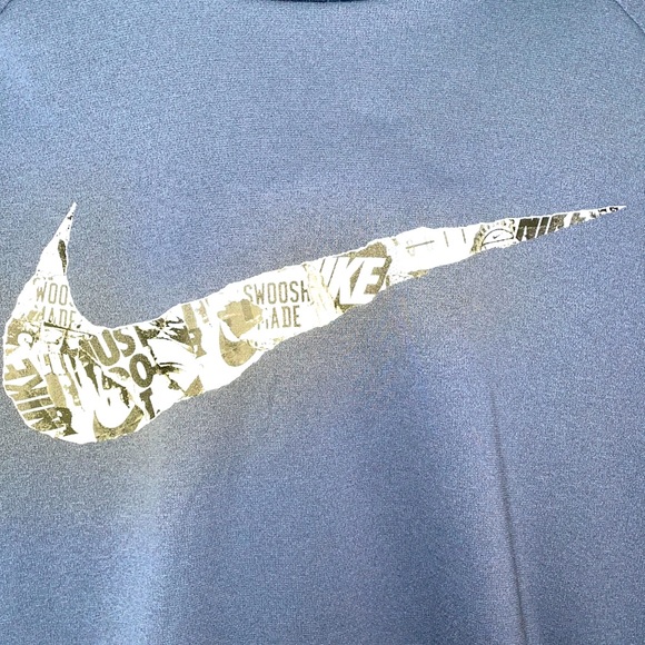 Nike Dri-Fit Hoodie - Picture 3 of 4